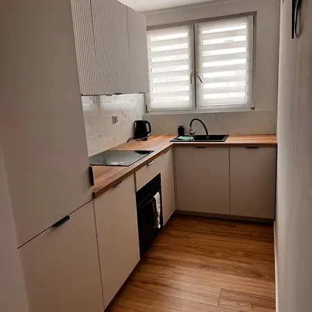 Malczewskiego 2 * Kłodzko