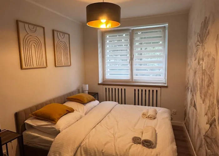 Malczewskiego 2 クウォツコ